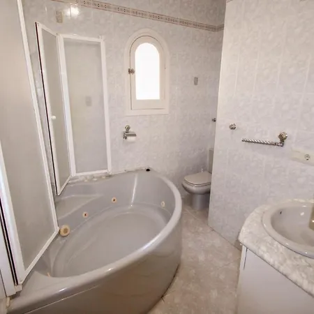 Villa Tosal Julia - Sea View With Private Pool In Calpe
